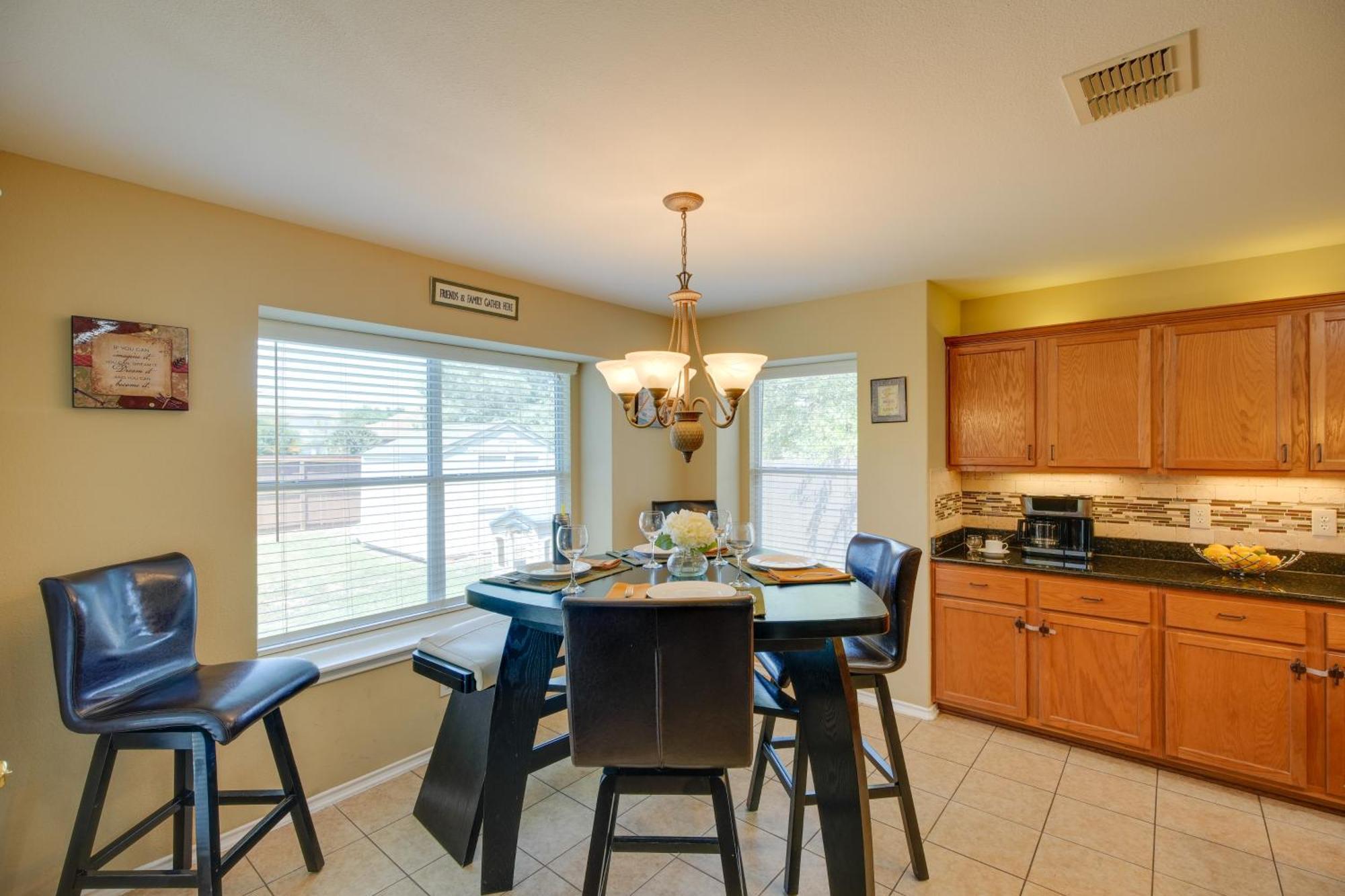 San Antonio Home With Pool Access Near Lackland Afb Extérieur photo